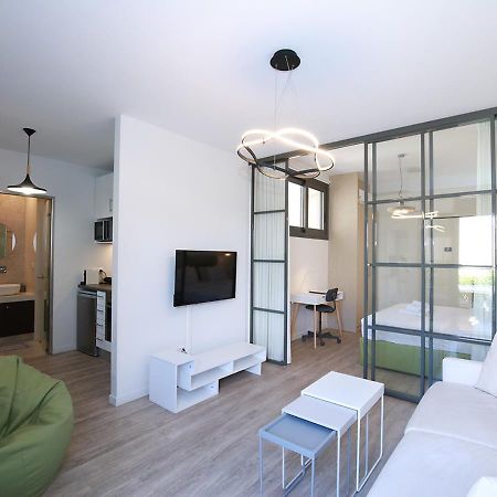 Emily In Athens - Central Chic Flat With Terrace Syntagma E1 Екстер'єр фото